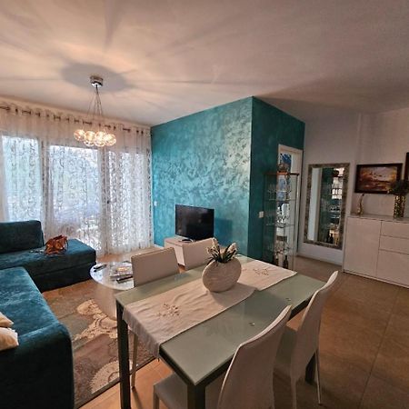 Sea&Sun&Sand Cosy Apartment In Durrës Exteriör bild