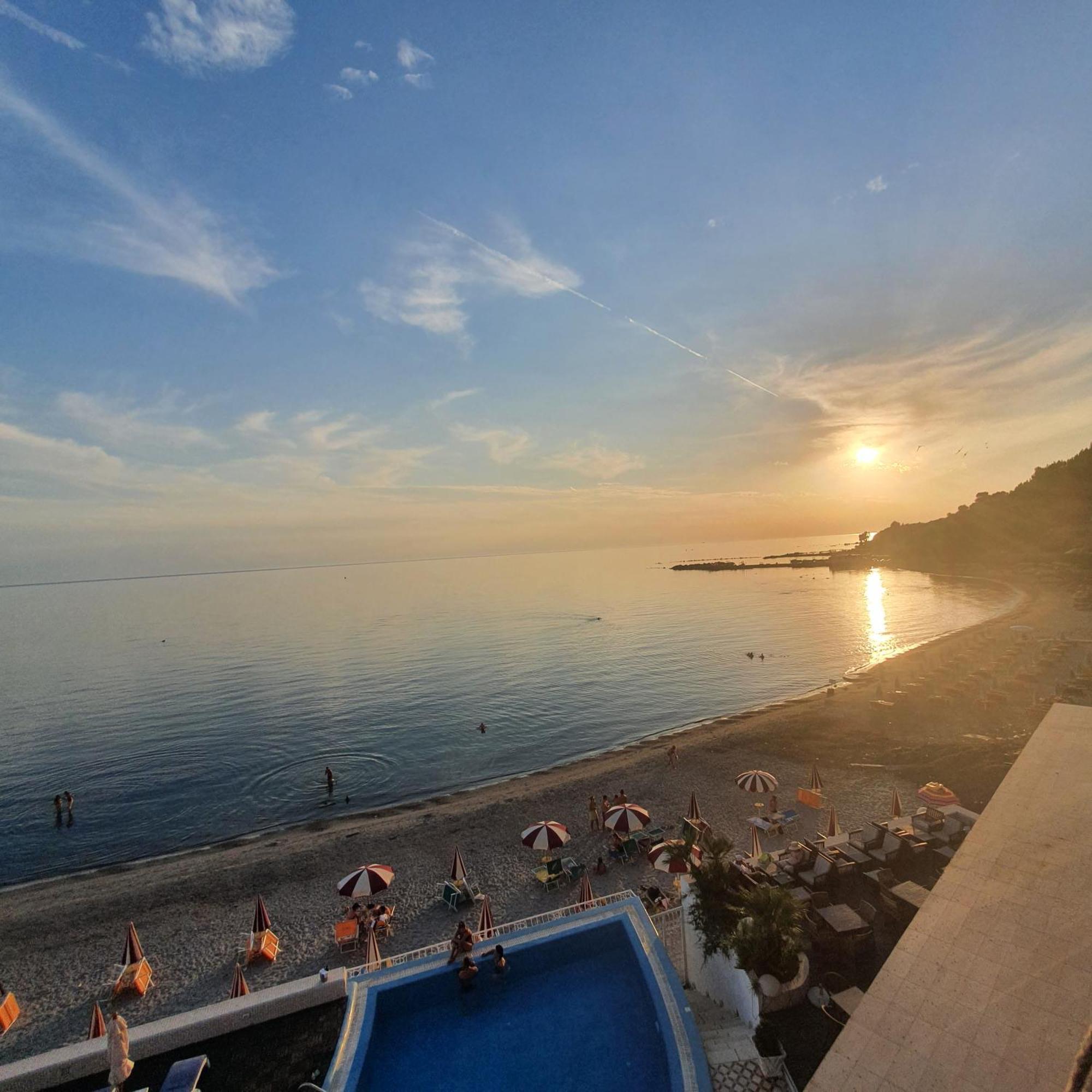 Sea&Sun&Sand Cosy Apartment In Durrës Exteriör bild