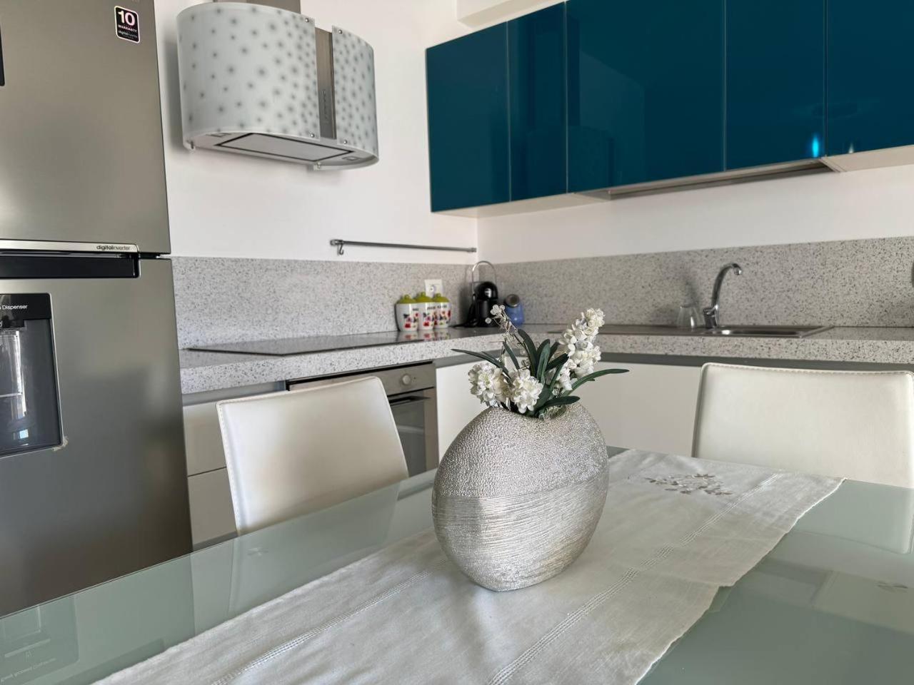 Sea&Sun&Sand Cosy Apartment In Durrës Exteriör bild